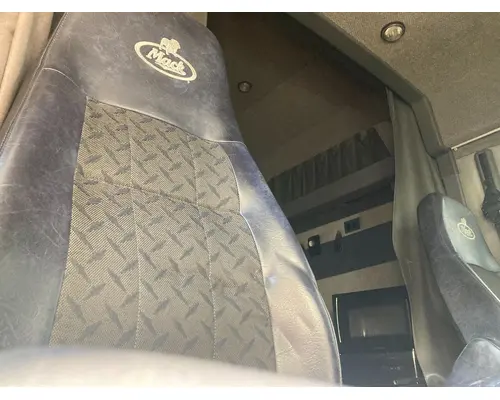 Seat, Front Mack CXU Vander Haags Inc WM