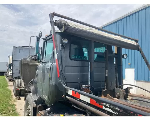 Mack DM600 Cab Assembly