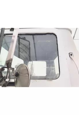 Mack DM600 Door Glass, Front