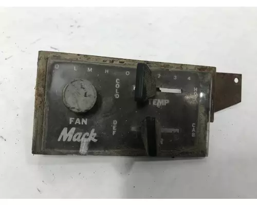 Mack DM600 Heater & AC Temperature Control