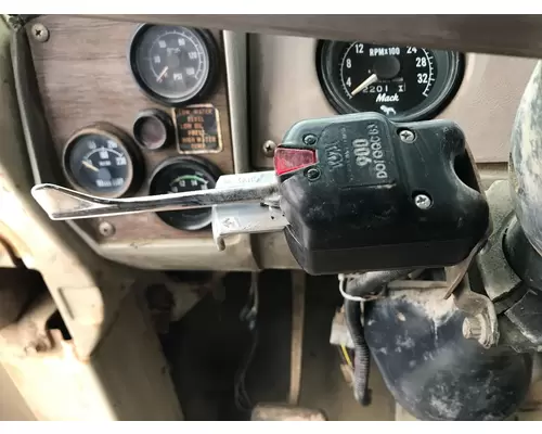 Mack DM600 Steering Column