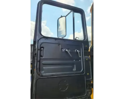 Mack DM688S Door Assembly, Front