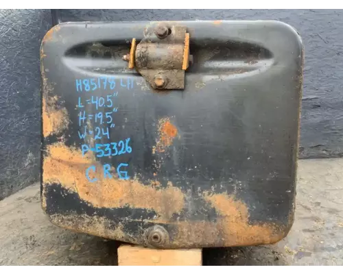 Mack DM688S Fuel Tank