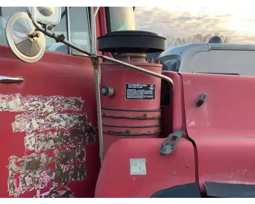 Mack DM690S Air Cleaner