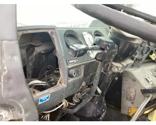 Mack DM800 Dash Assembly