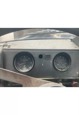Mack DM800 Instrument Cluster