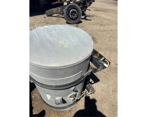 Mack DMM6906EX Fuel Tank