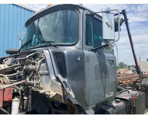 Cab Mack DM600 Vander Haags Inc Kc
