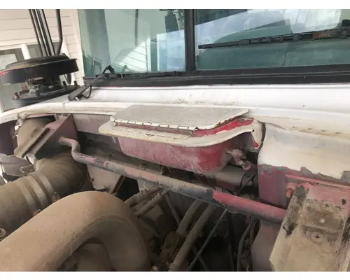 Cowl Mack DM600 Vander Haags Inc CB