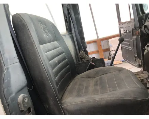 Seat, Front Mack DM600 Vander Haags Inc Cb