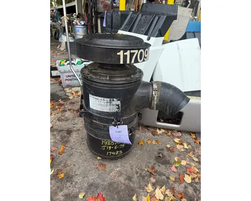 Air Cleaner MACK DM685SX Camerota Truck Parts
