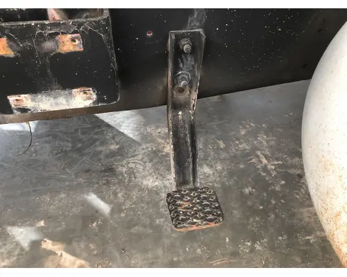 Brackets, Misc. MACK DM688S Vander Haags Inc Cb