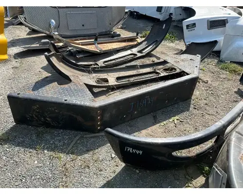 Bumper Assembly, Front Mack DM690S Complete Recycling Group LLC