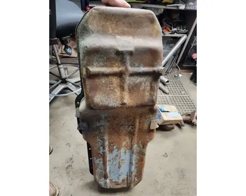 Mack E6 Oil Pan
