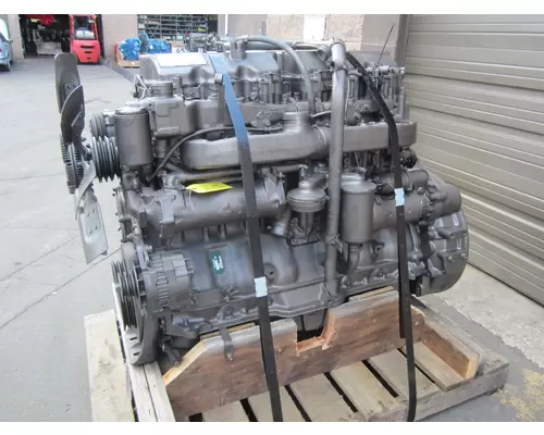 Mack E7-350 Engine Assembly