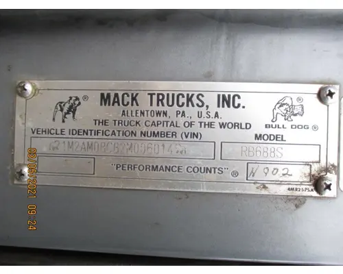 Mack E7-350 Engine Assembly
