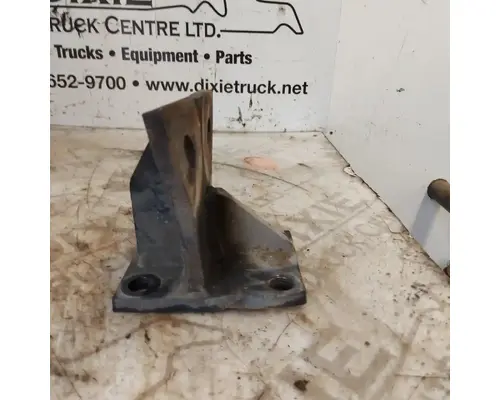 Mack E7-400 Engine Mounts