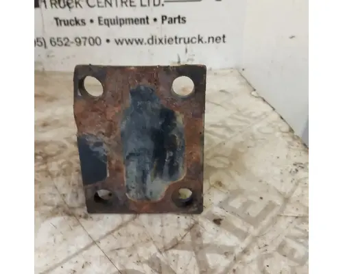 Mack E7-400 Engine Mounts