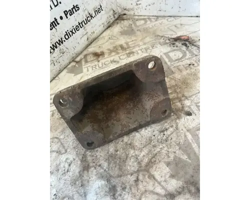 Mack E7-400 Engine Mounts