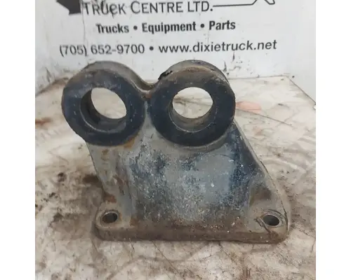 Mack E7-400 Engine Mounts