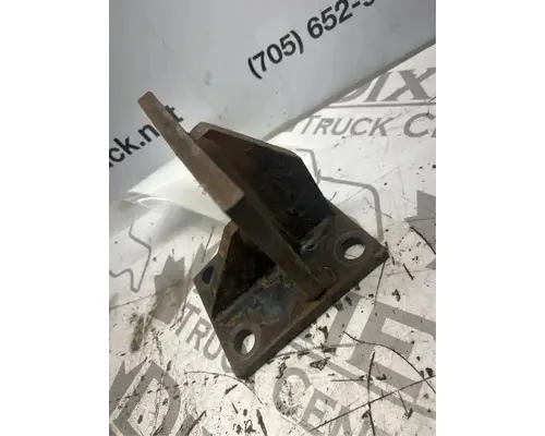 Mack E7-400 Engine Mounts