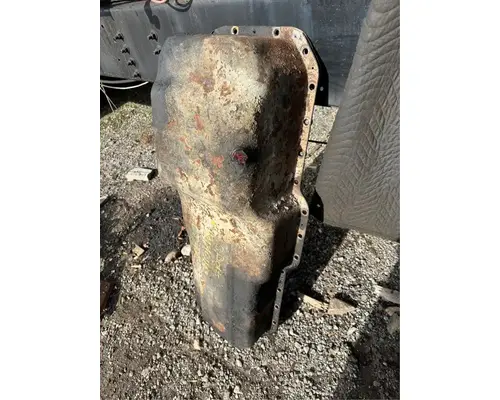 Mack E7-400 Oil Pan
