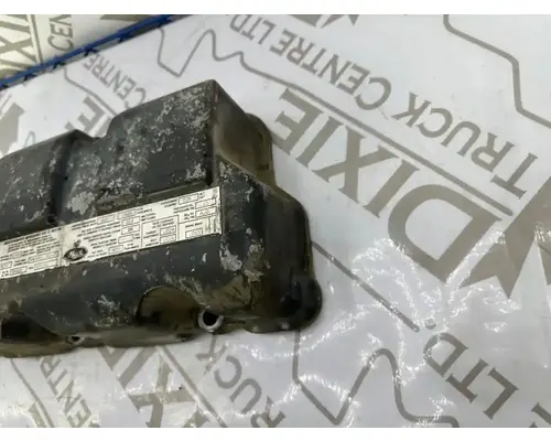 Mack E7-400 Valve Cover