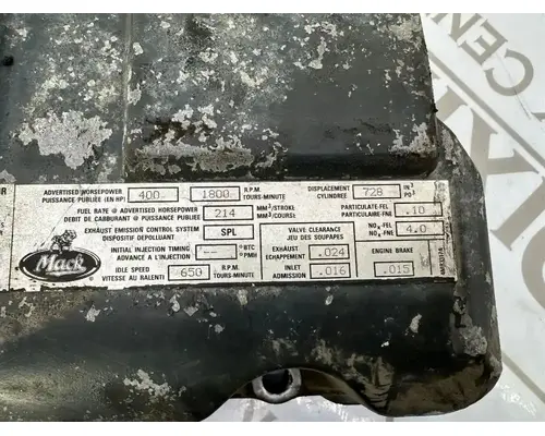 Mack E7-400 Valve Cover