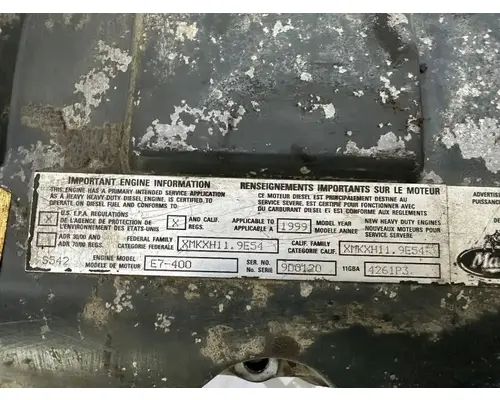 Mack E7-400 Valve Cover