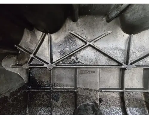 Mack E7-460 Valve Cover