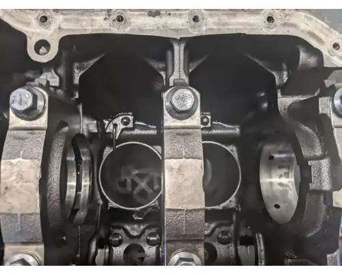 Mack E7 Cylinder Block