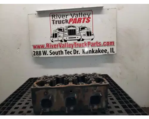 Mack E7 Cylinder Head