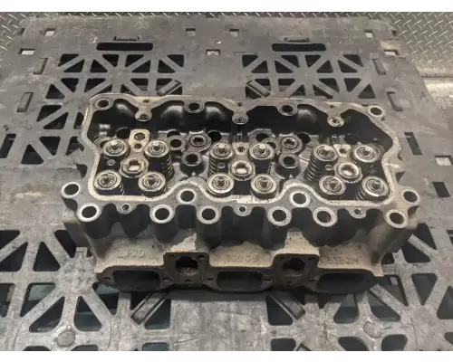 Mack E7 Cylinder Head