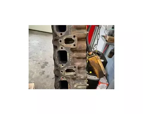 Mack E7 Cylinder Head