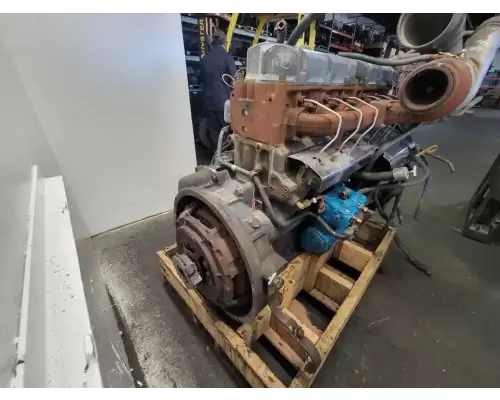 Mack E7 Engine Assembly