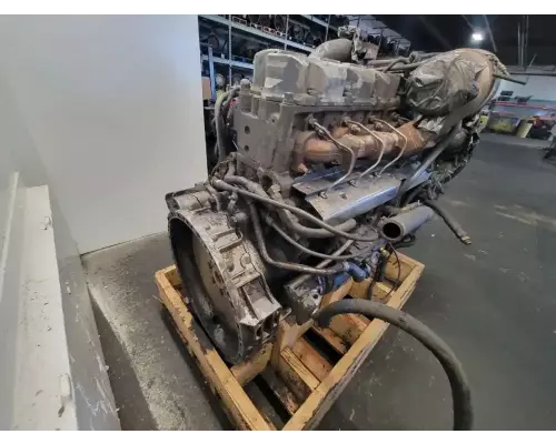 Mack E7 Engine Assembly