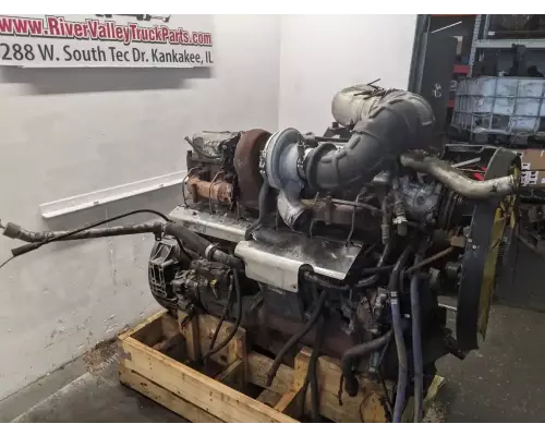 Mack E7 Engine Assembly