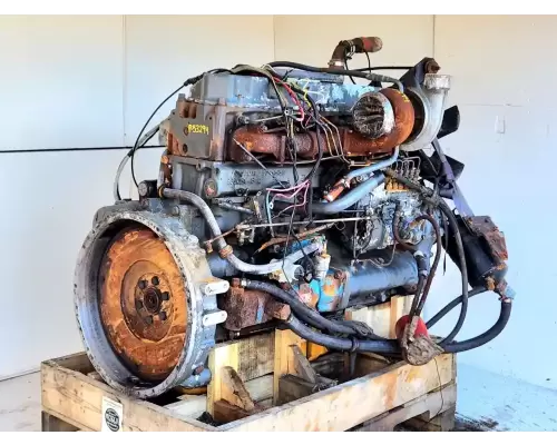 Mack E7 Engine Assembly