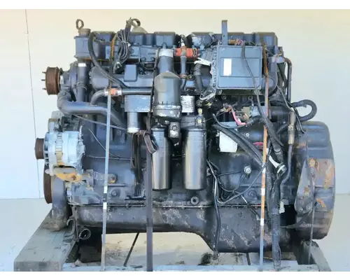 Mack E7 Engine Assembly