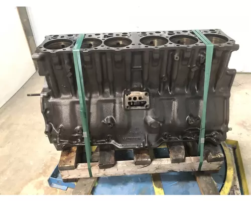 Mack E7 Engine Block