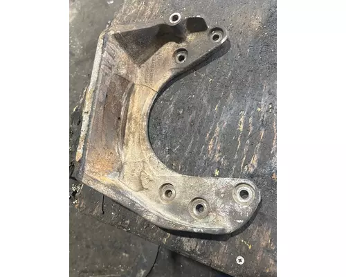 Engine Mounts MACK E7 WG Truck Centre