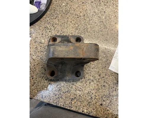 Engine Mounts MACK E7 Truck Salvage International Inc
