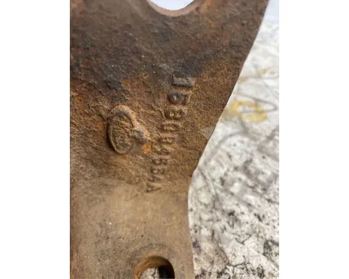 Mack E7 Engine Mounts