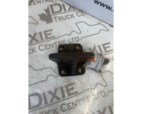 Mack E7 Engine Mounts