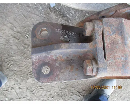 Mack E7 Engine Mounts