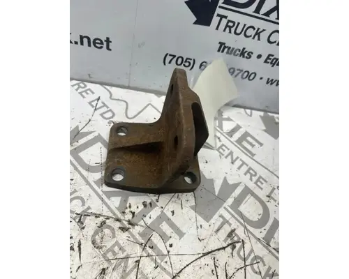 Mack E7 Engine Mounts
