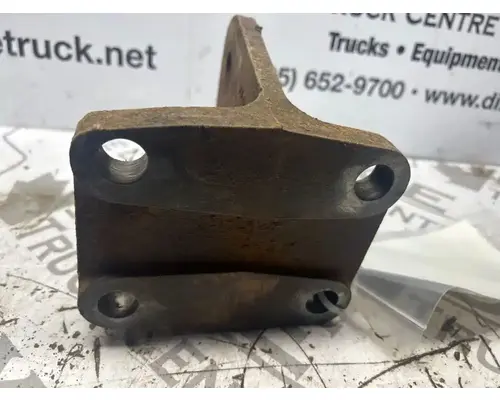 Mack E7 Engine Mounts