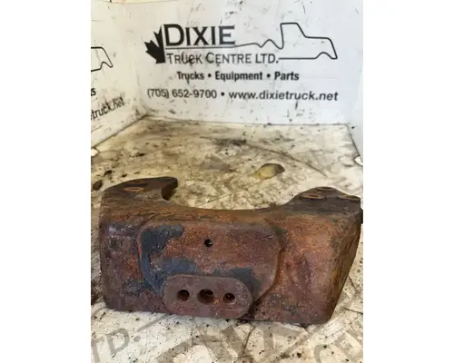 Mack E7 Engine Mounts