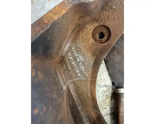 Mack E7 Engine Mounts