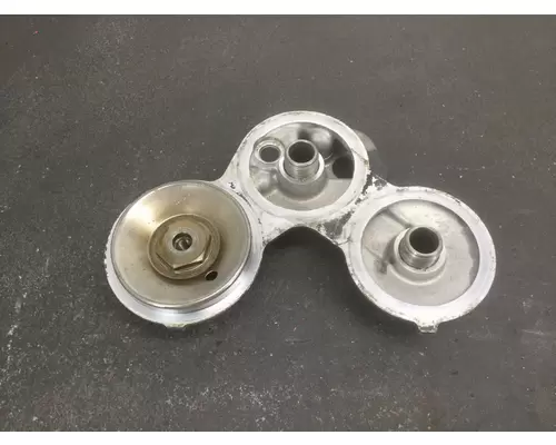 Mack E7 Engine Oil Filter Base